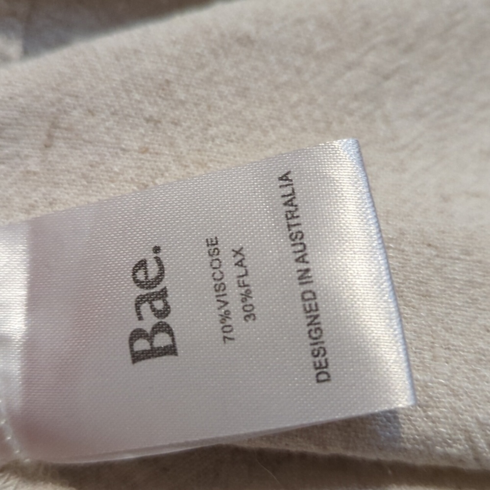 Bae. Button-Down Dress - Picture 6 of 9